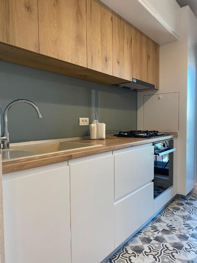 Plazza Studio Bukarest Exteriör bild