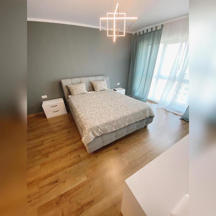 Plazza Studio Bukarest Exteriör bild