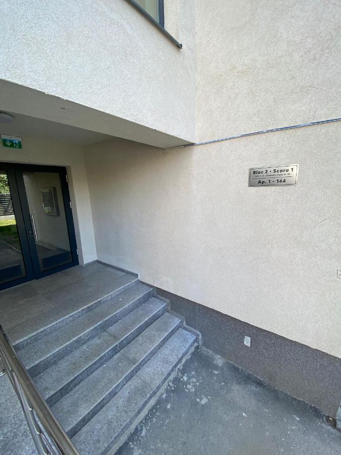 Plazza Studio Bukarest Exteriör bild