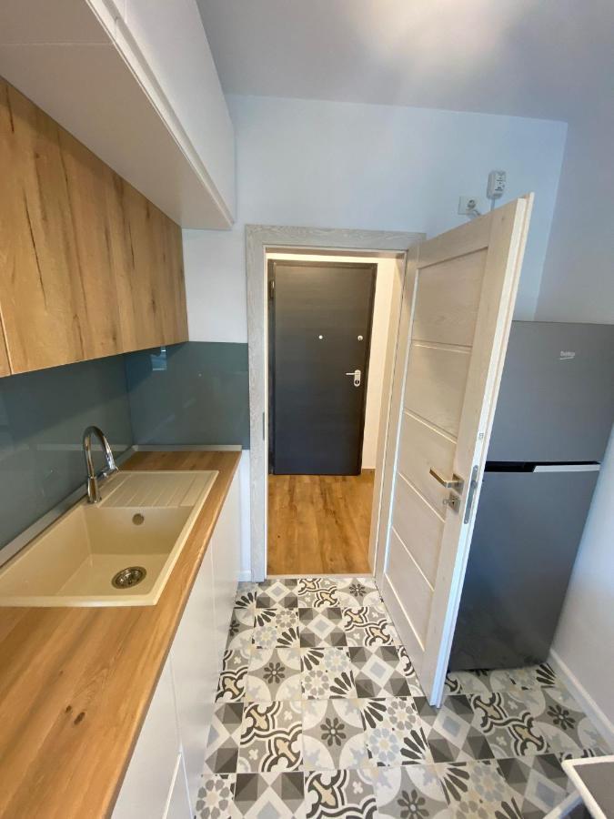 Plazza Studio Bukarest Exteriör bild